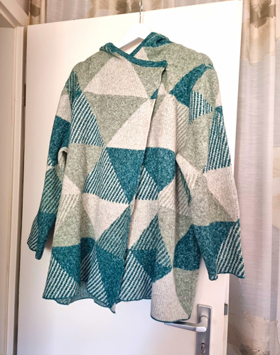 Strickjacke mit kapuze - mit,